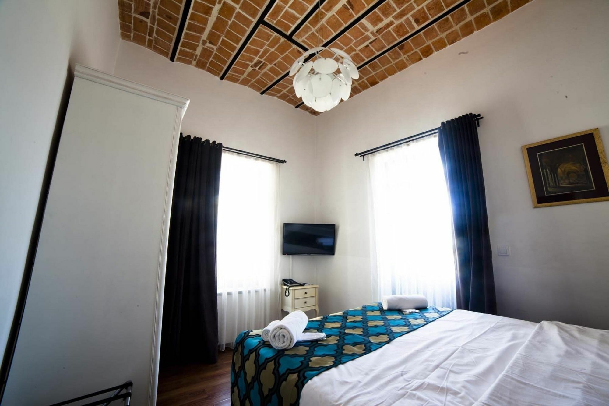 Galata Cicek Suites Istanbul Exterior photo